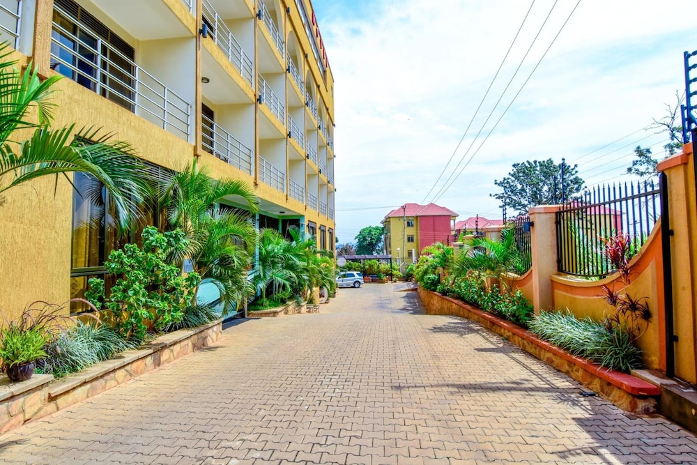 Interservice Hotel - last minute hotel in Kampala