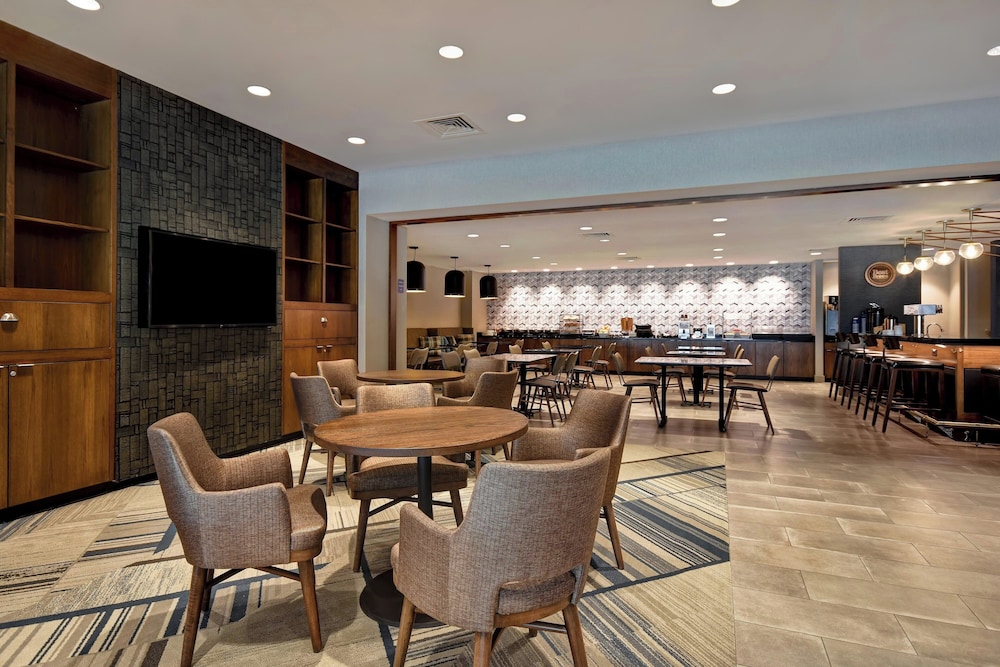 Four Points by Sheraton Boston Newton - photo 37