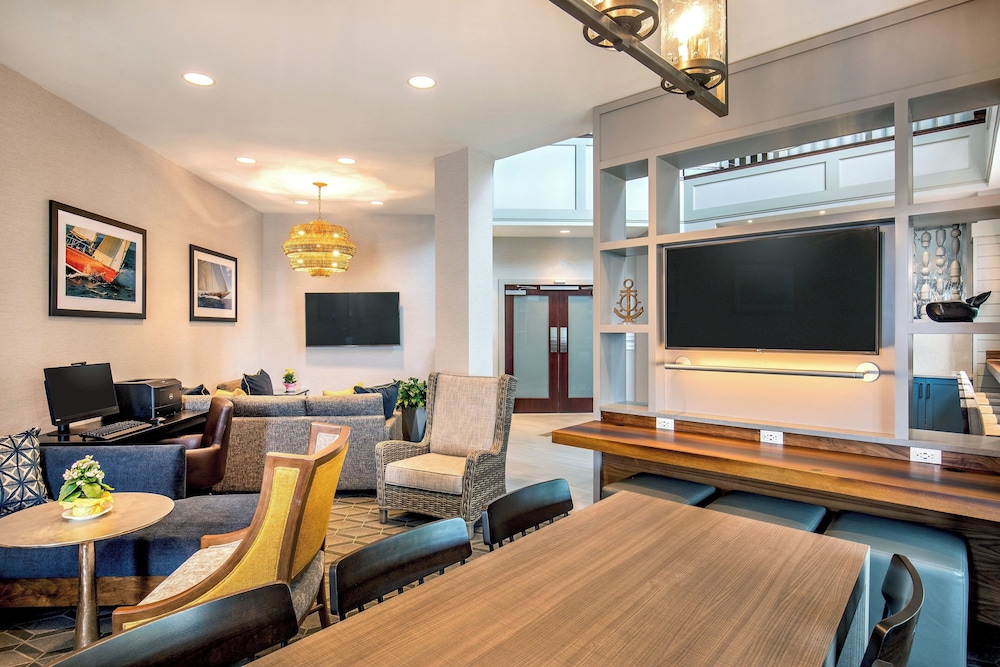 Sheraton Portsmouth Harborside Hotel - photo 36
