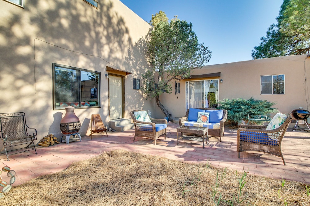 Vacation Rental 2 Mi to Old Town Albuquerque - featured photo