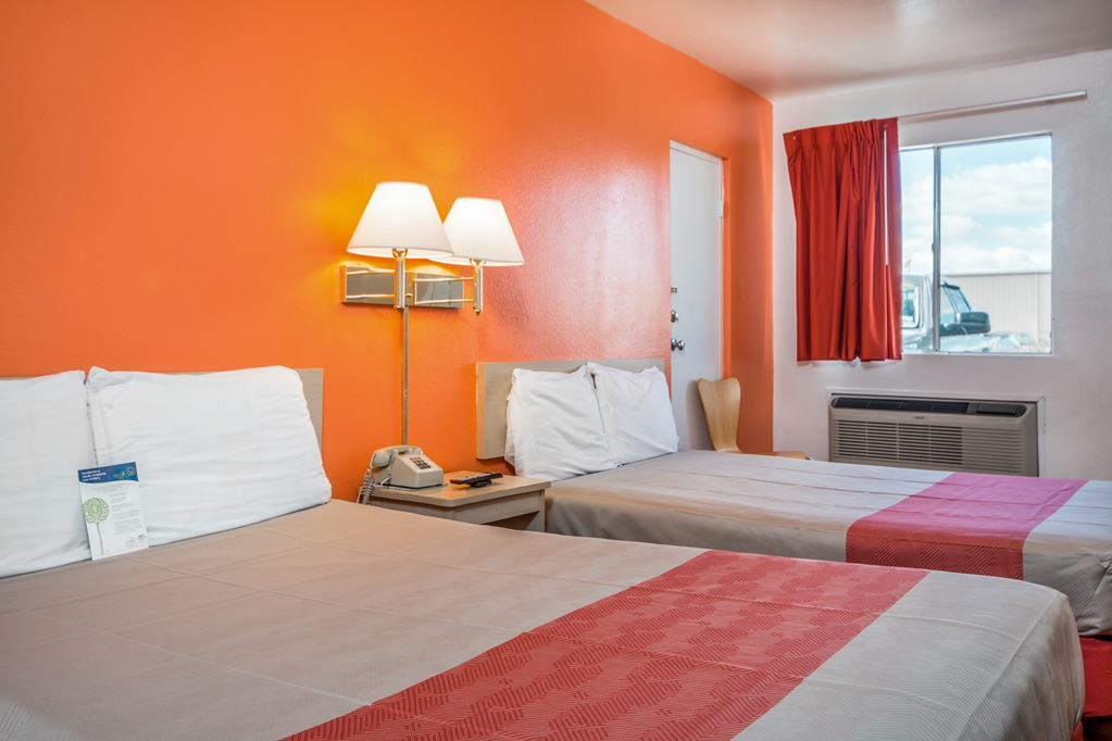 Motel 6 Van Horn TX - photo 9