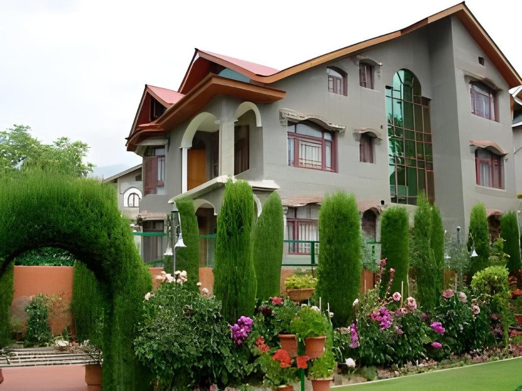 Harwan Resorts in Srinagar, India