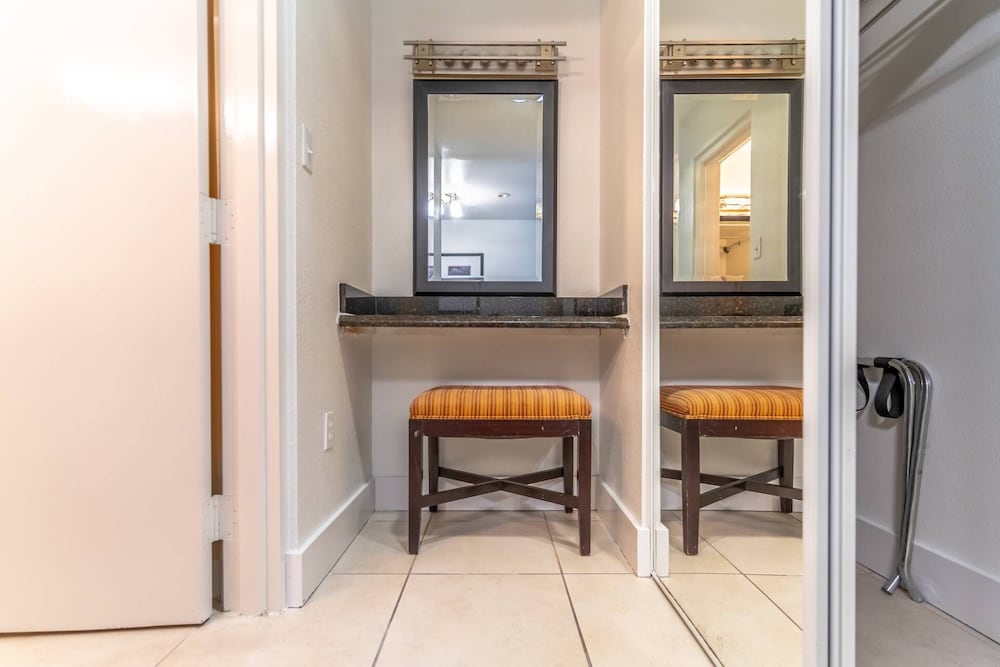 502 Little Harbor Inn - photo 14