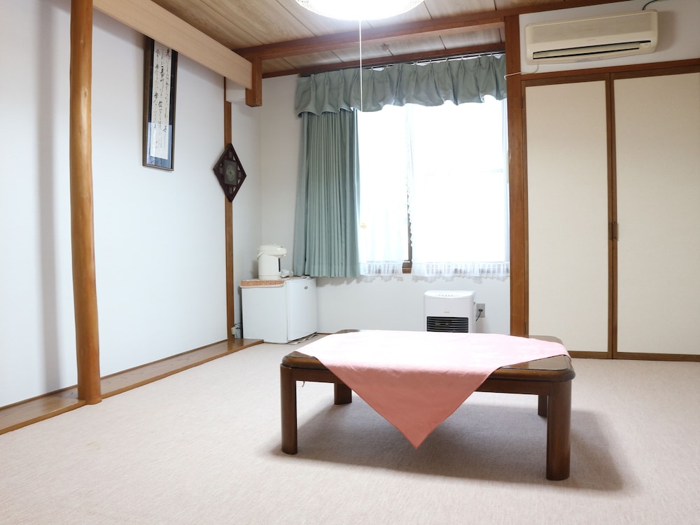 Petit Hotel P Bow — Hakuba — photo 5