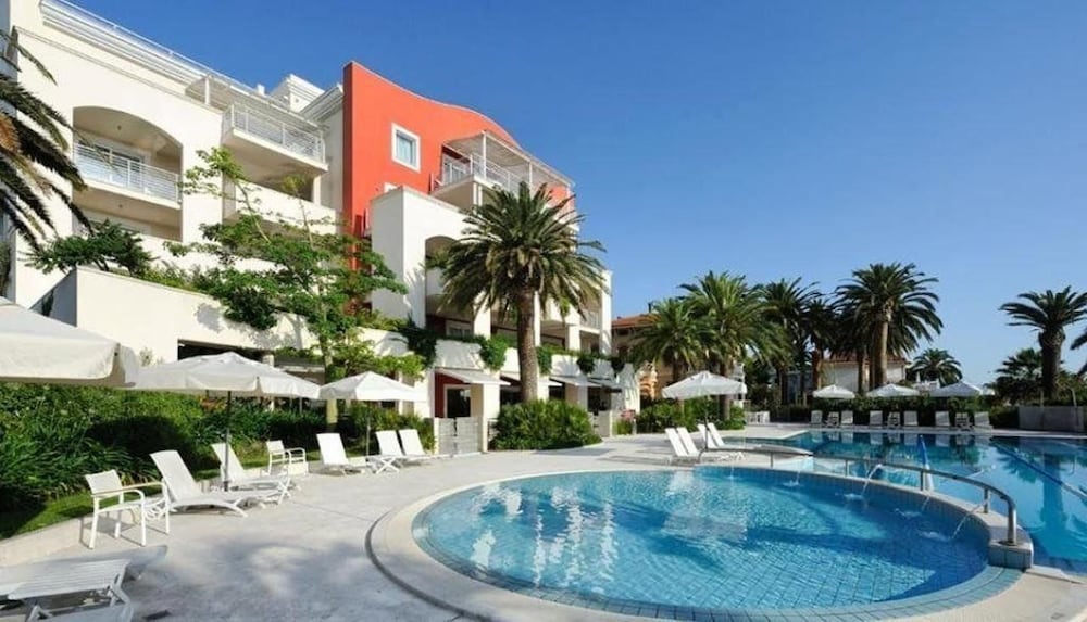 Valentino Resort in Grottammare, Italy