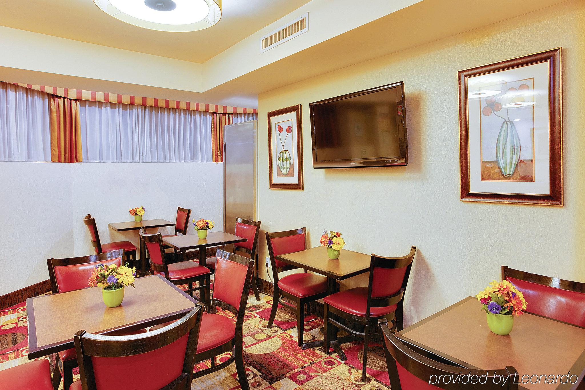 Jfk View Inn & Suites - photo 13