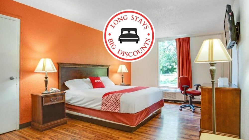 OYO Hotel Mona Lake Muskegon - photo 20