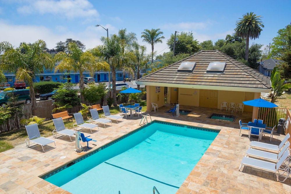 Hotel Solares - photo 45