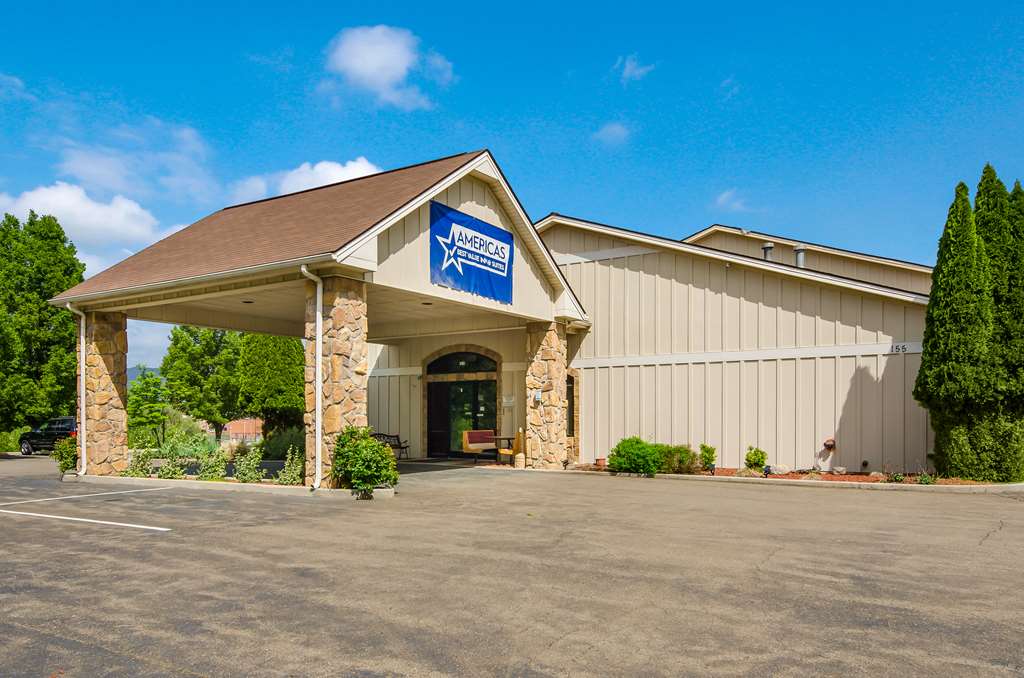 Americas Best Value Inn Suites Independence Va — Independence