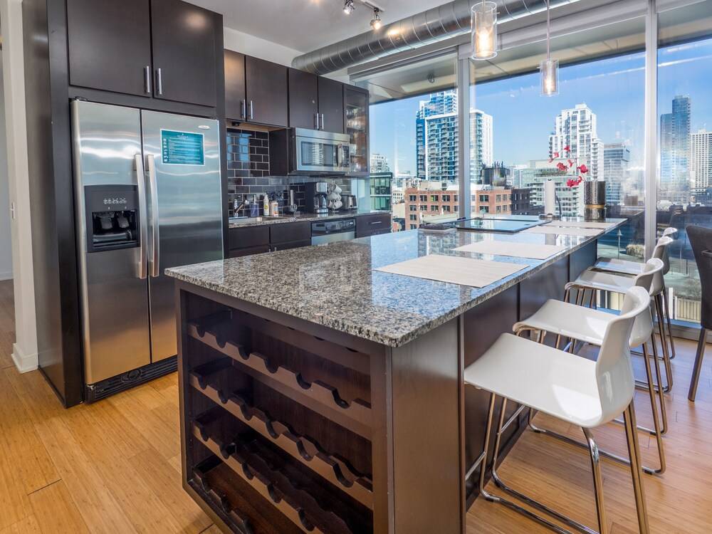 Furnished Suites in the Heart of River North - photo 23