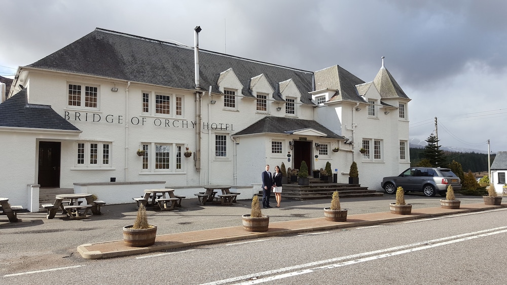 Bridge Of Orchy Hotel — Tarbert