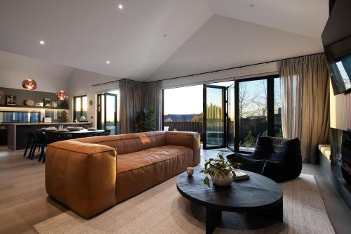 Scandi Haus seamless design modern luxury — 5-Star Luxury Hotel in Daylesford, Australia