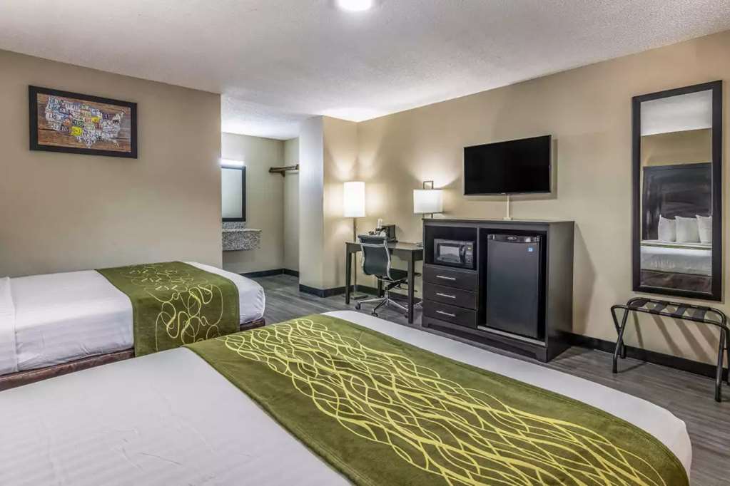 Americas Best Value Inn Opelika - photo 11