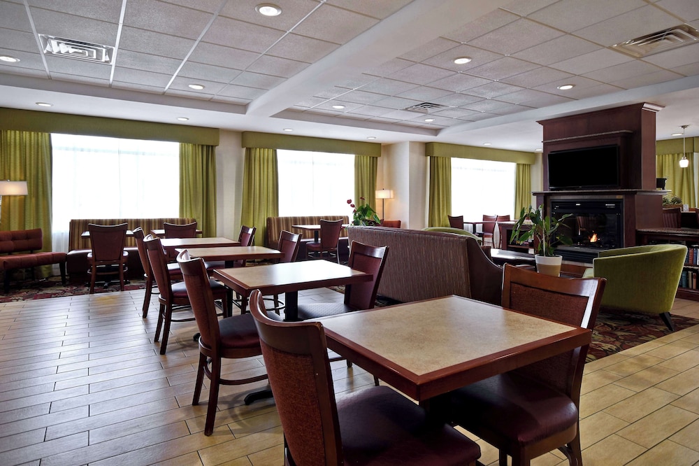 Hampton Inn Rutland - photo 54