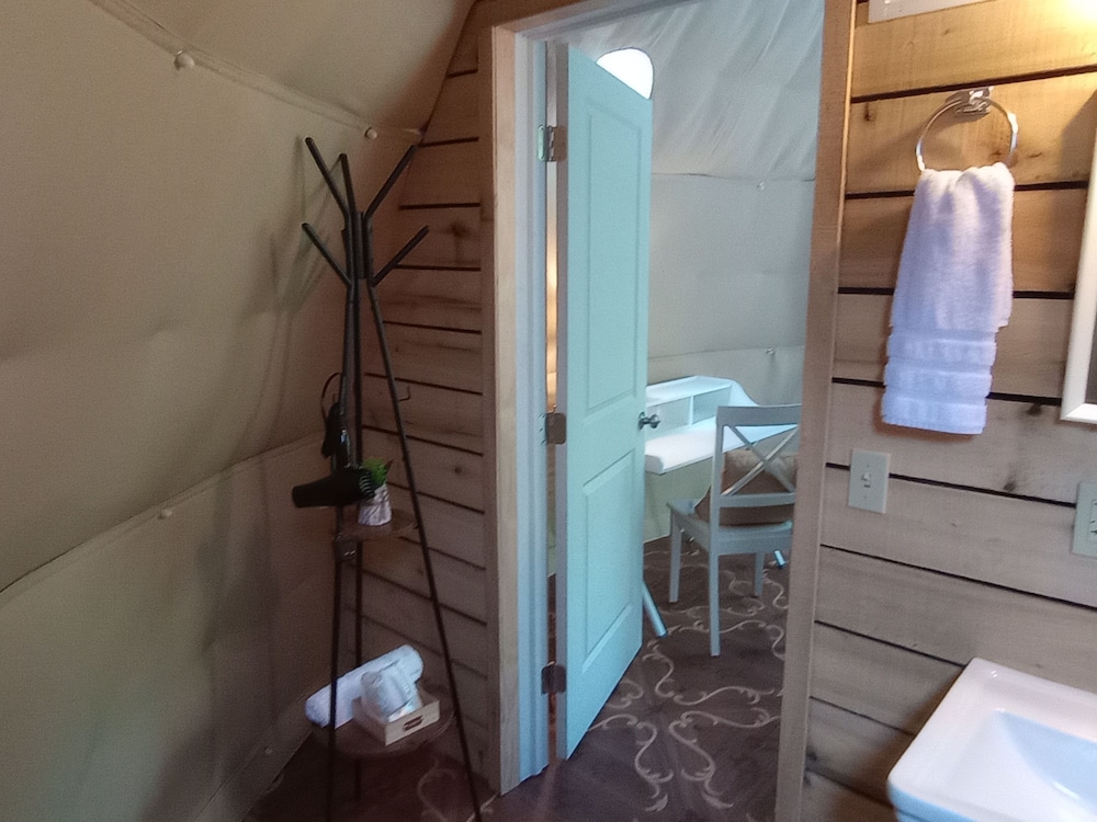 GlampOut Resort Elk River - photo 46