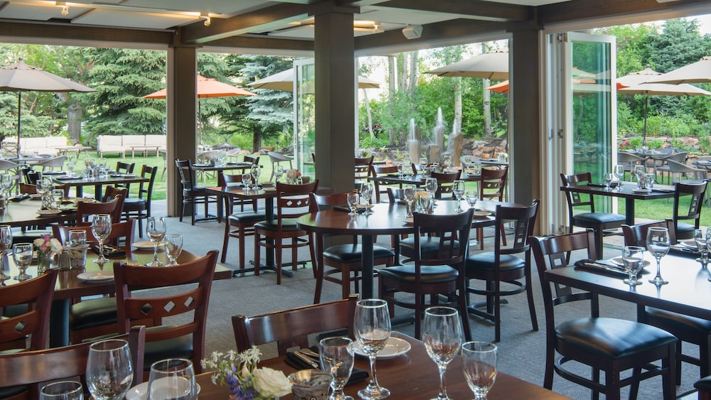 Knob Hill Inn - photo 23