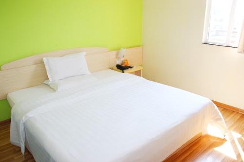 7 Days Inn Chengdu Shuangliu International Airport Languang Airport International City Branch — Dongsheng