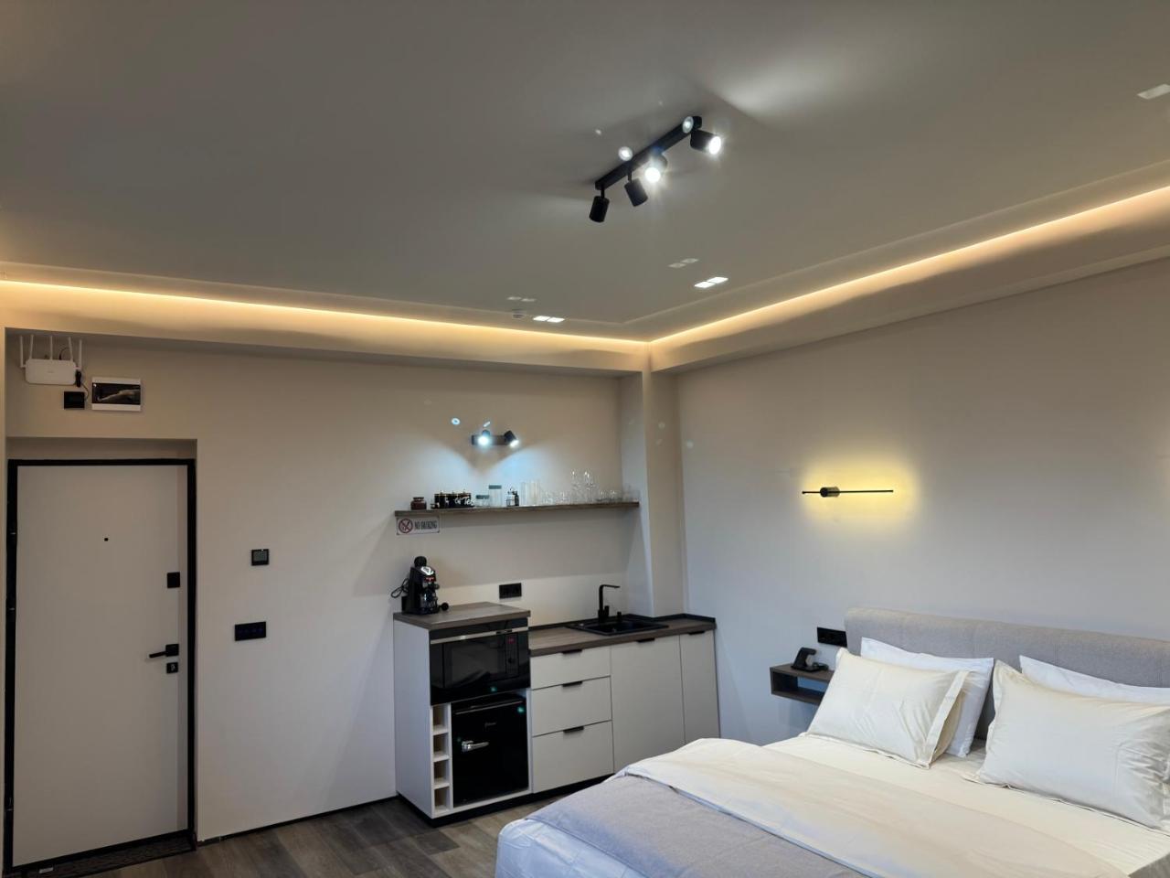 Votre Maison Prive — 4-Star Luxury Hotel in Vaslui, Romania