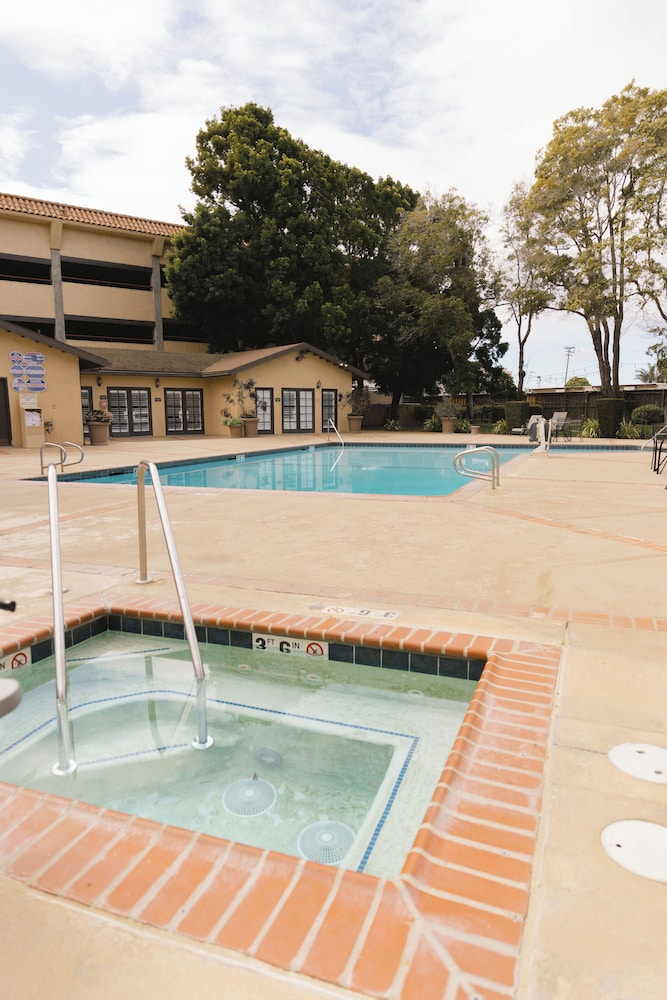 Historic Santa Maria Inn - photo 49