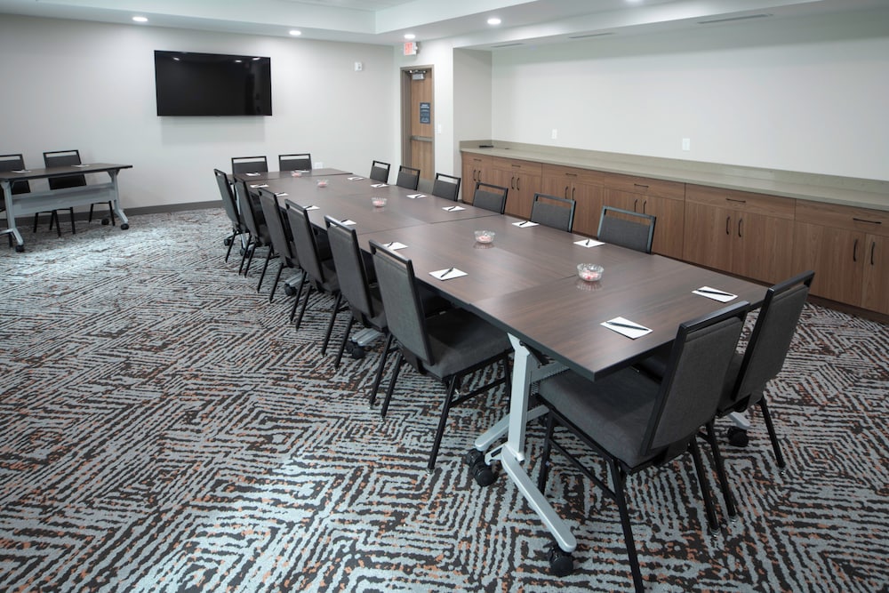 Candlewood Suites Middletown Goshen by IHG - photo 35