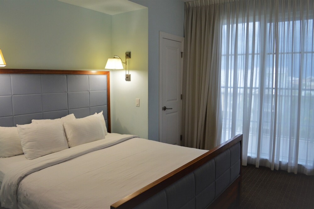 Harborside Suites at Little Harbor - photo 42