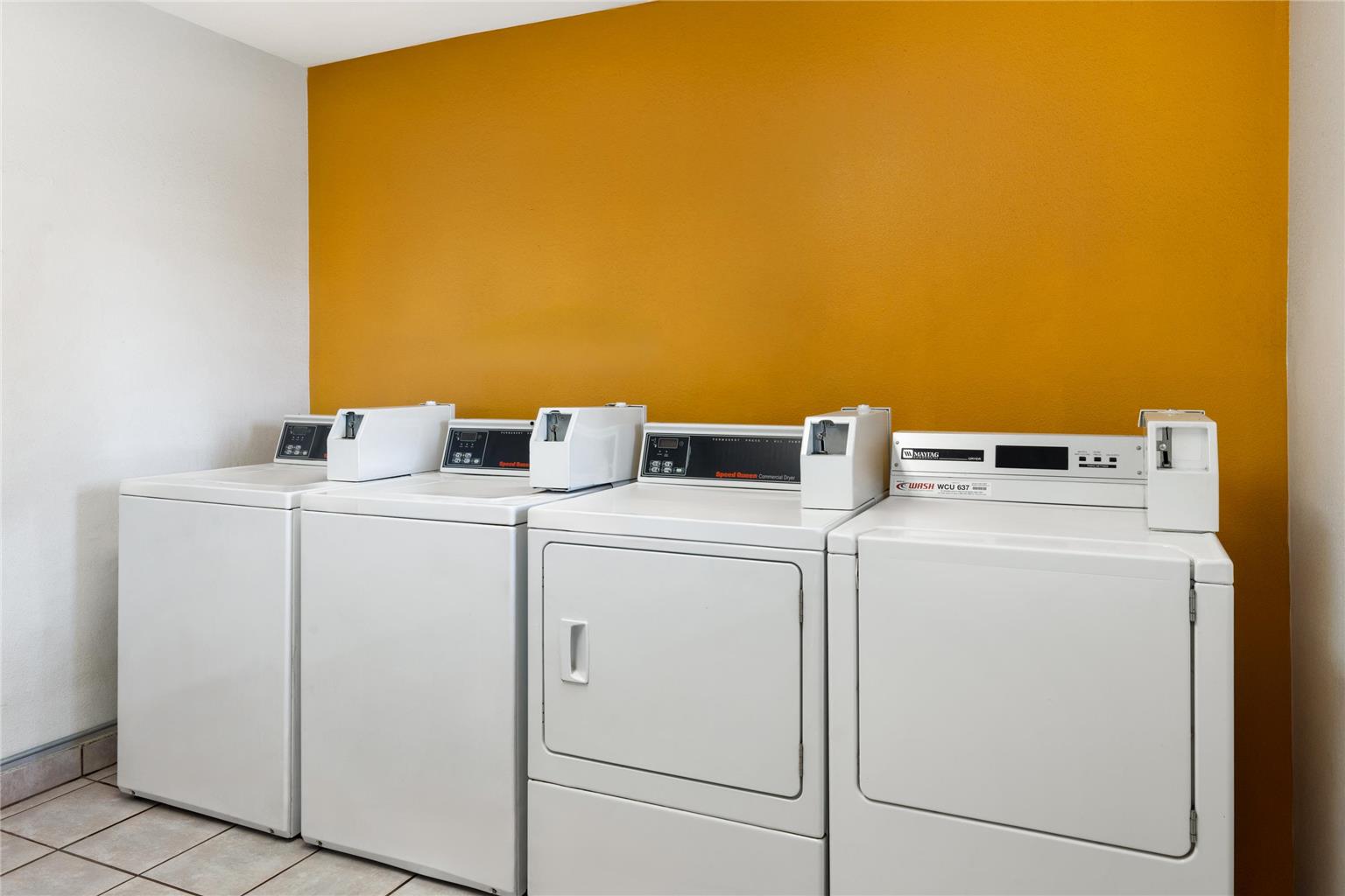 Red Lion Inn & Suites Lemoore - photo 20