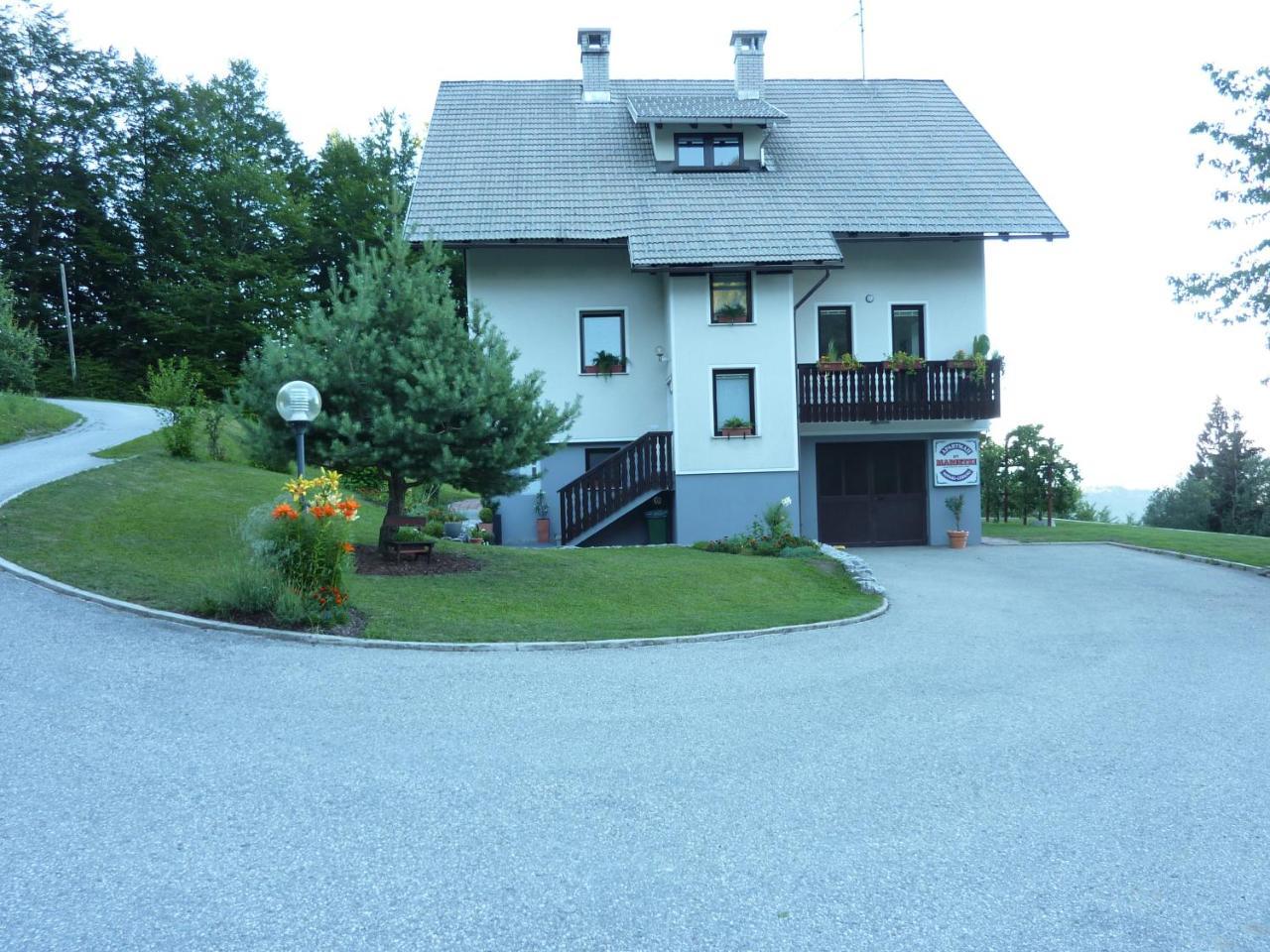 Apartments Pri Marjetki 4768596 — Cerkno