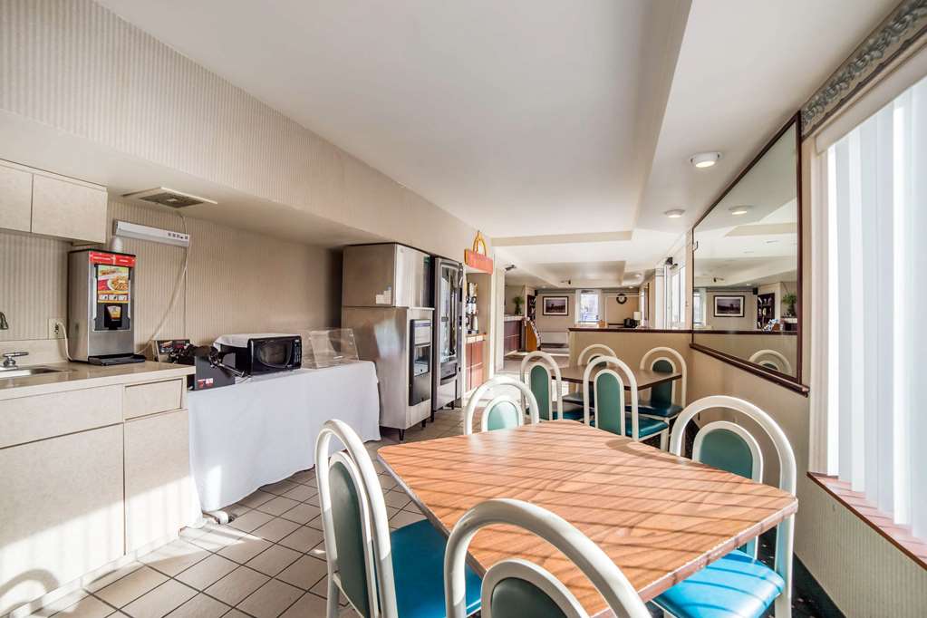 Rodeway Inn & Suites Nampa - photo 23
