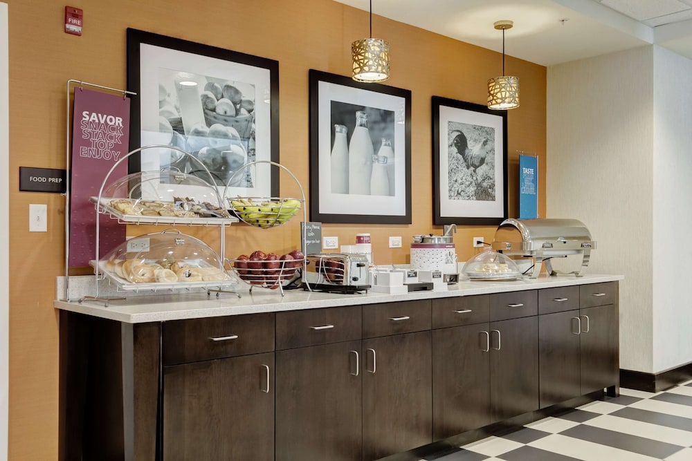 Hampton Inn Poplar Bluff - photo 36