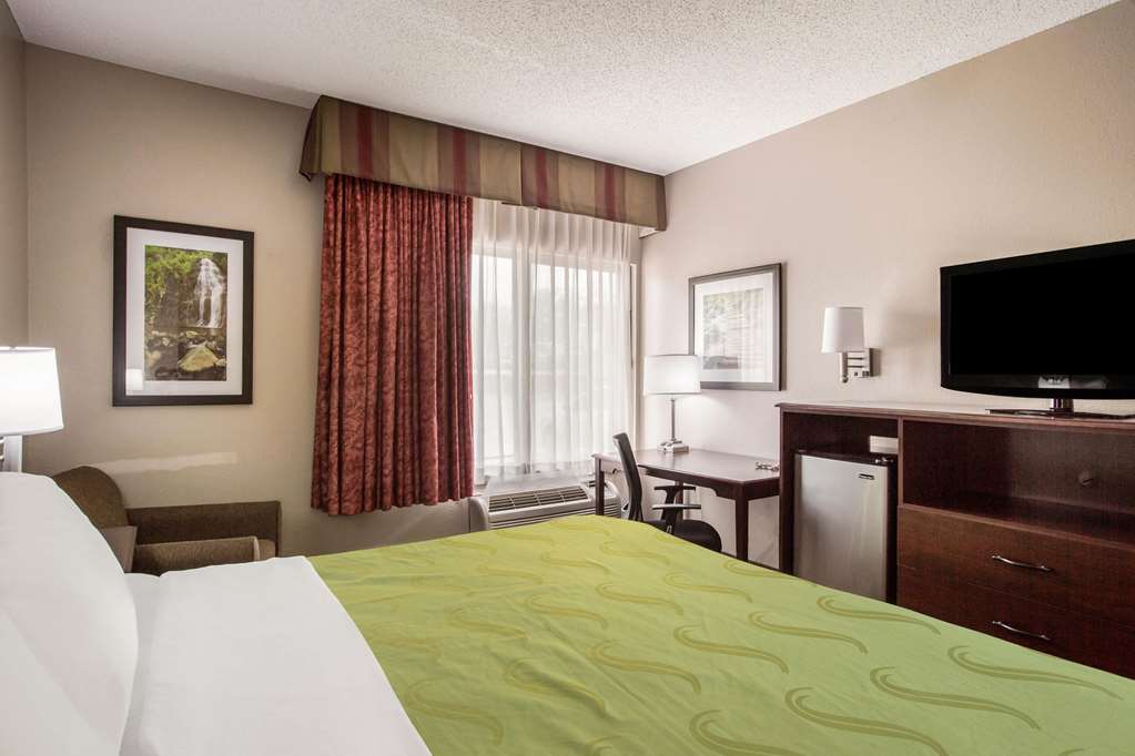 Quality Inn & Suites Lawrence University Area - photo 31