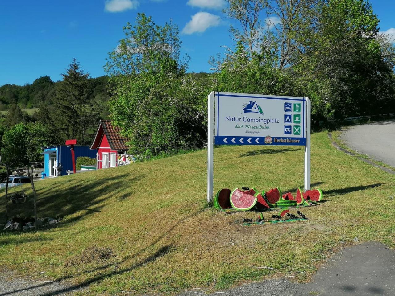 NaturCampingplatz Bad Mergentheim Ferienwohnungen in der Natur — hotel in Bad Mergentheim