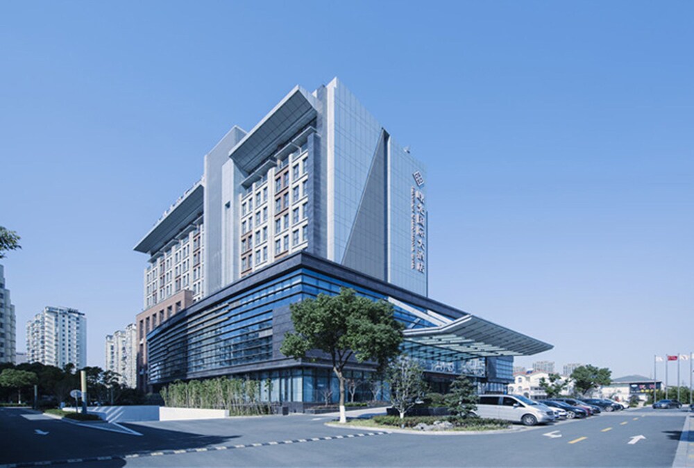 Shuguang International Hotel Kunshan — 4-Star Luxury Hotel in Suzhou, People's Republic of China