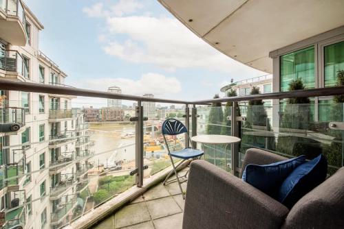 Amazing Thames view apartment — 5-Star Luxury Hotel in London, United Kingdom