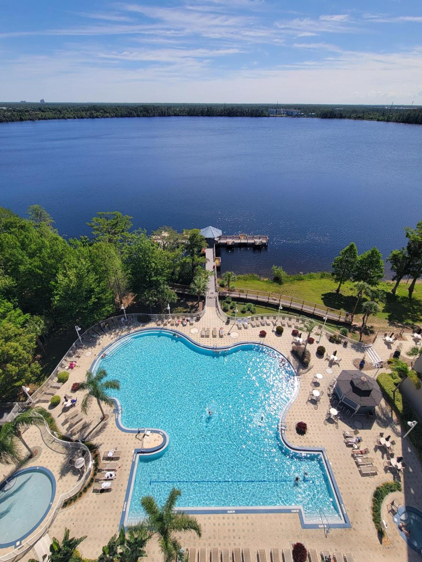 Lakeview Condo Hotel near Disney — 4-Star Luxury Hotel in Orlando, United States