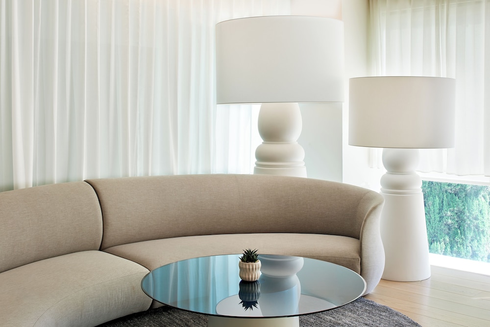 Mondrian Los Angeles - featured photo