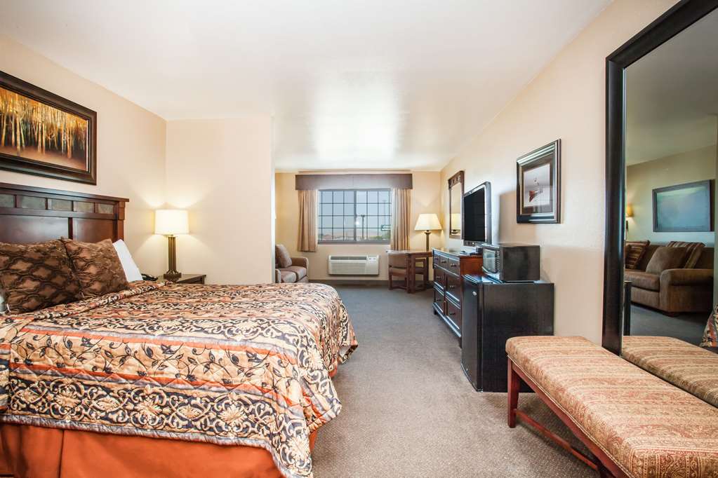 Super 8 by Wyndham Grangeville - photo 141