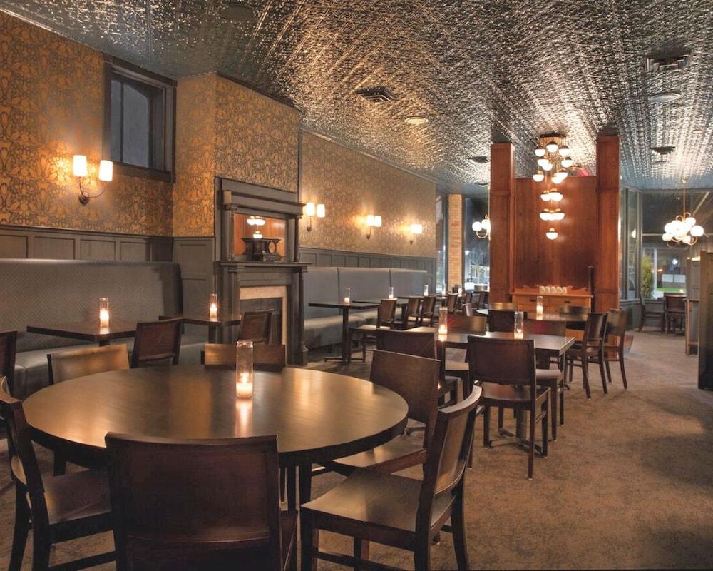 Inn at Cedar Crossing - photo 32