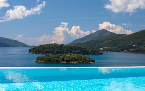 Onorama Villas — 4-Star Luxury Hotel in Lefkada, Greece