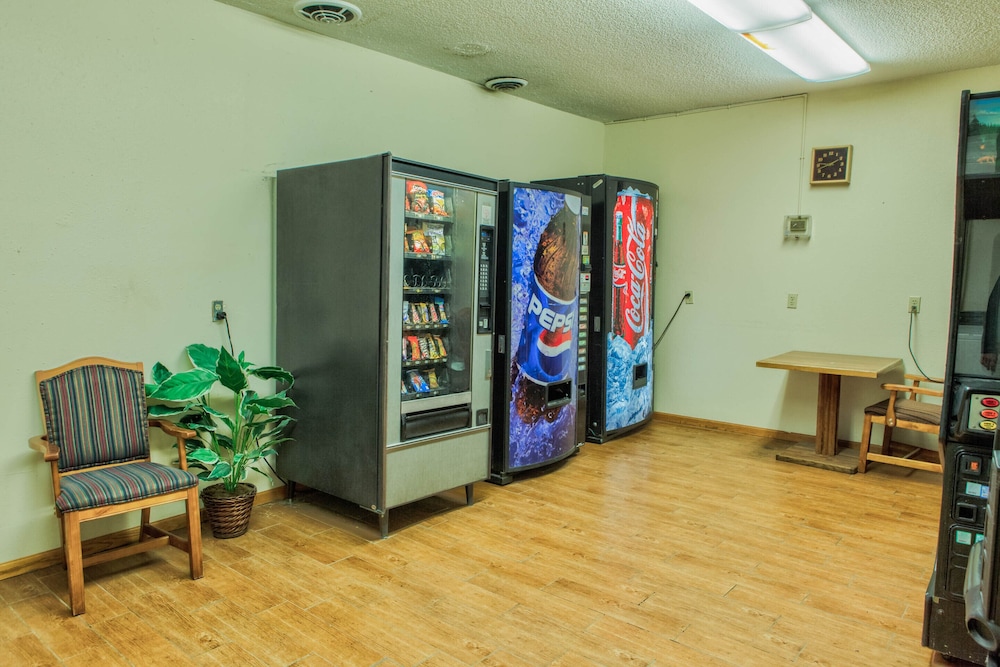 Coratel Inn & Suites by Jasper McCook - photo 29