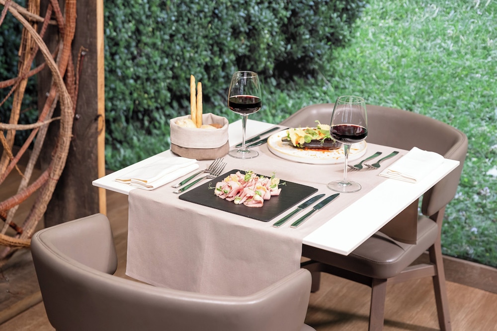 מזון ומשקאות