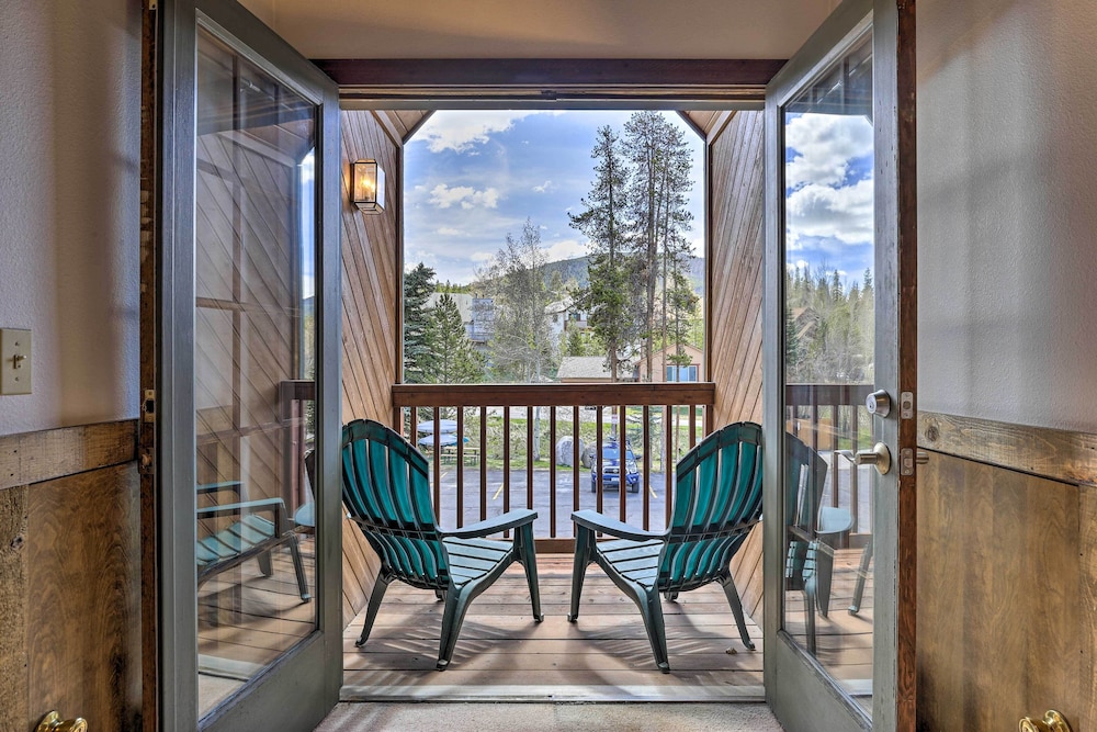 2 Mi to Keystone Resort: Dillon Condo w Deck - photo 10
