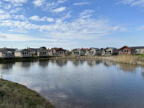 Puddleduck Cottage Part of the The Bay Filey Holiday Village with pool gym and direct beach access pub restaurant tennis and meadows walks