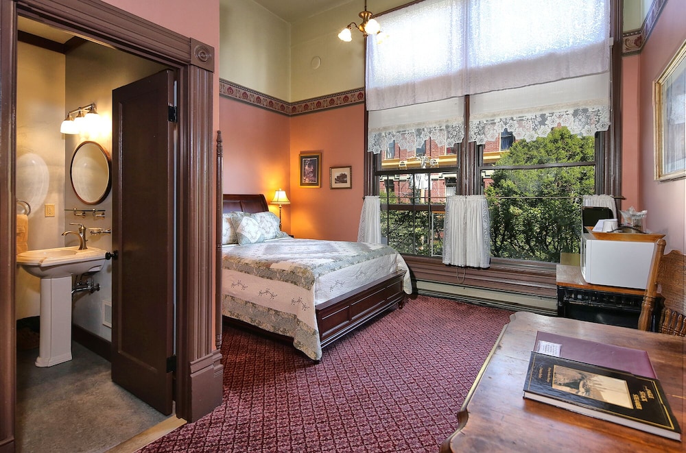 Palace Hotel Port Townsend - photo 16