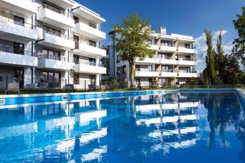 Apartament 5 z widokiem na basen — 4-Star Luxury Hotel in Ustronie Morskie, Poland