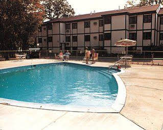 Edgewater Beach Club