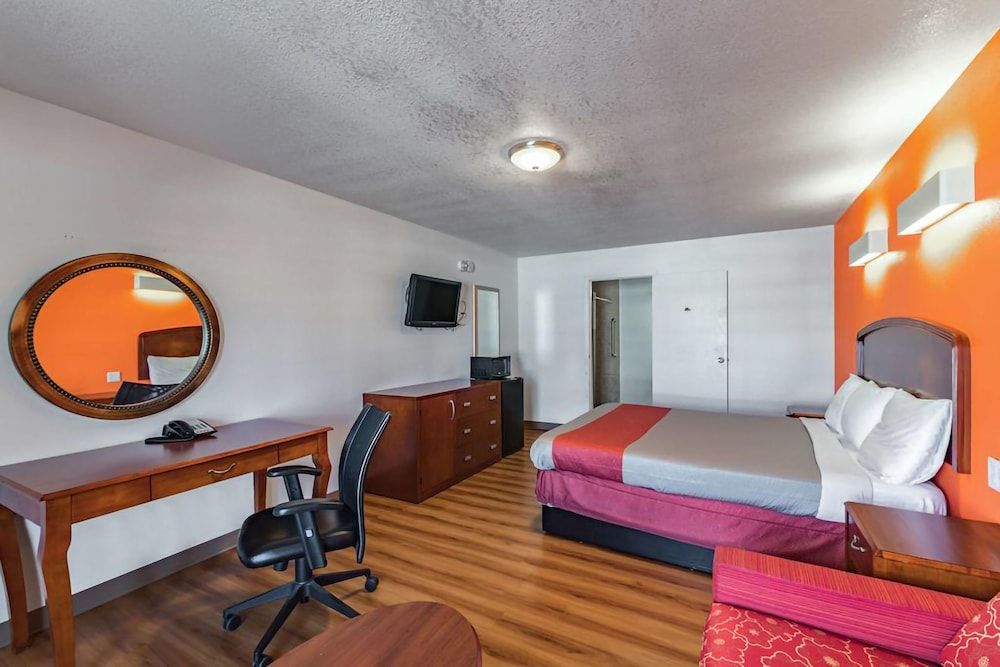 Motel 6 Giddings TX - photo 12