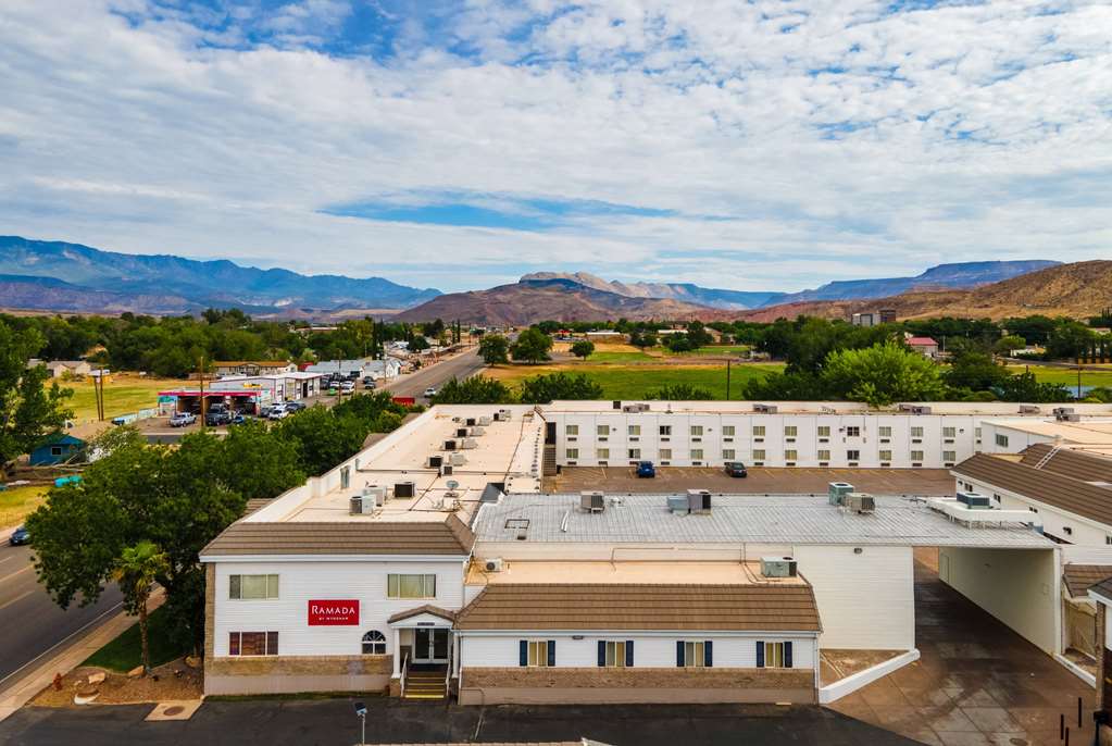 Ramada by Wyndham La Verkin Zion National Park - photo 2