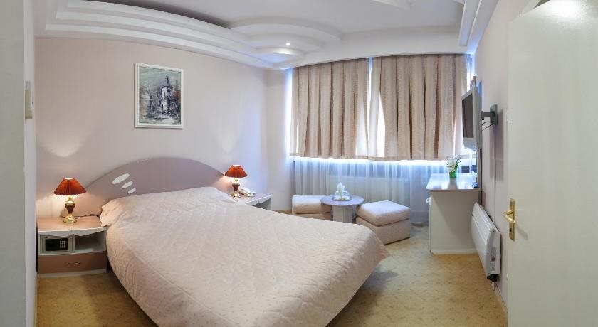 Hotel Galmondo in Galati, Romania