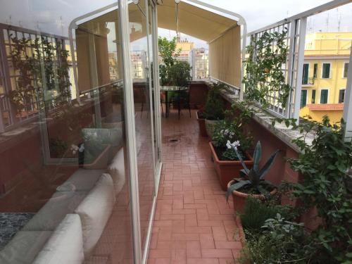 Attico Pavia vicino Policlinico — 4-Star Luxury Hotel in Rome, Italy