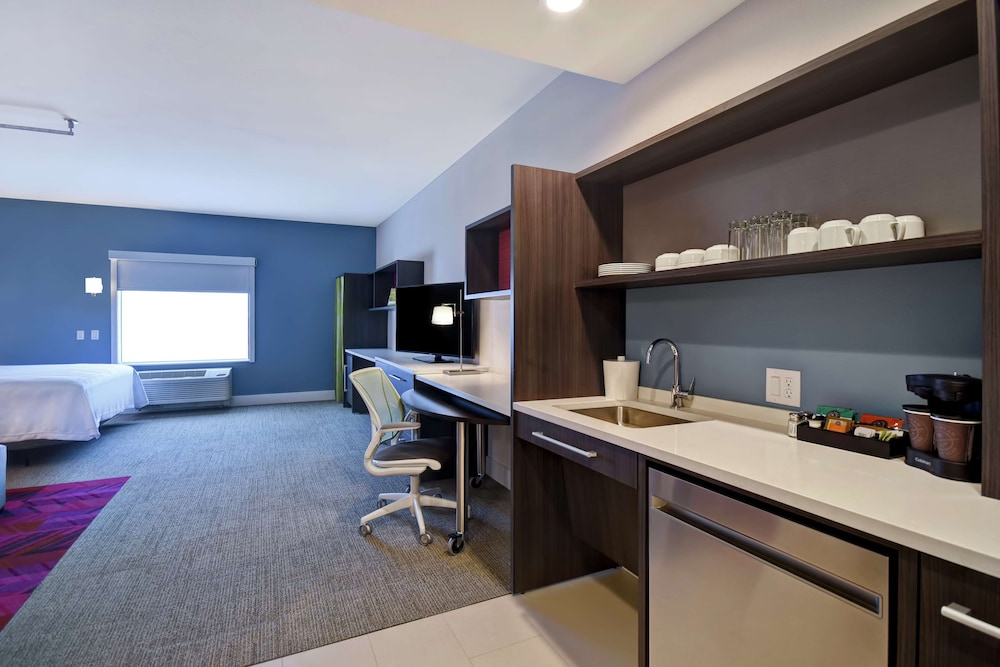 Home2 Suites by Hilton Wichita Northeast - photo 13
